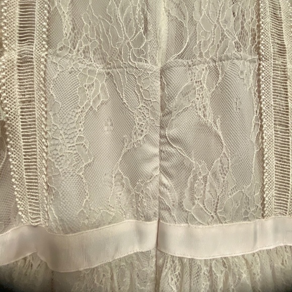 Chelsea & Violet Ivory/blush lace dress - Picture 5 of 9